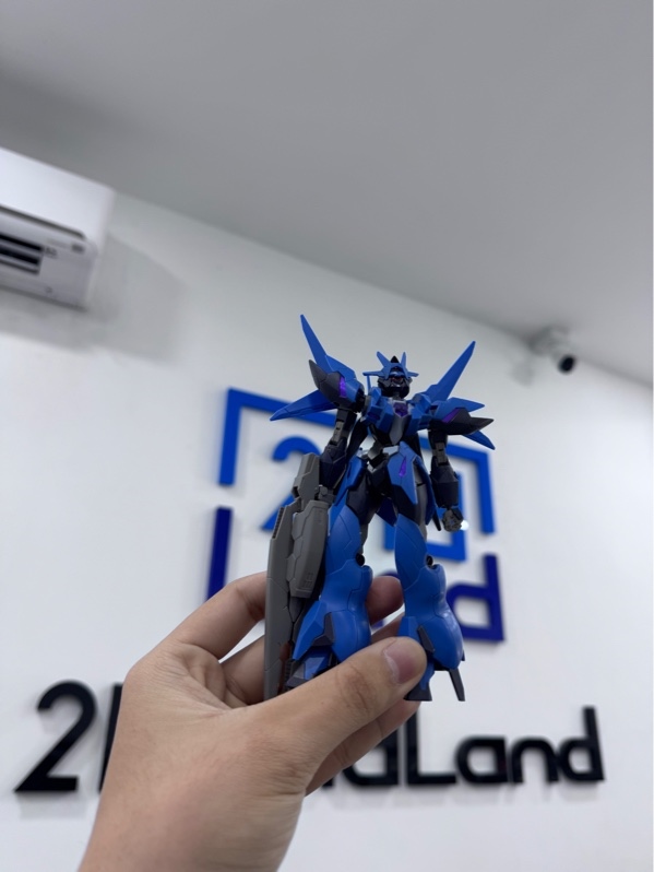 Mô hình Gundam Alus Earthree HGBD:R - 1/144 - Màu xanh - Ngoại hình 97% - body