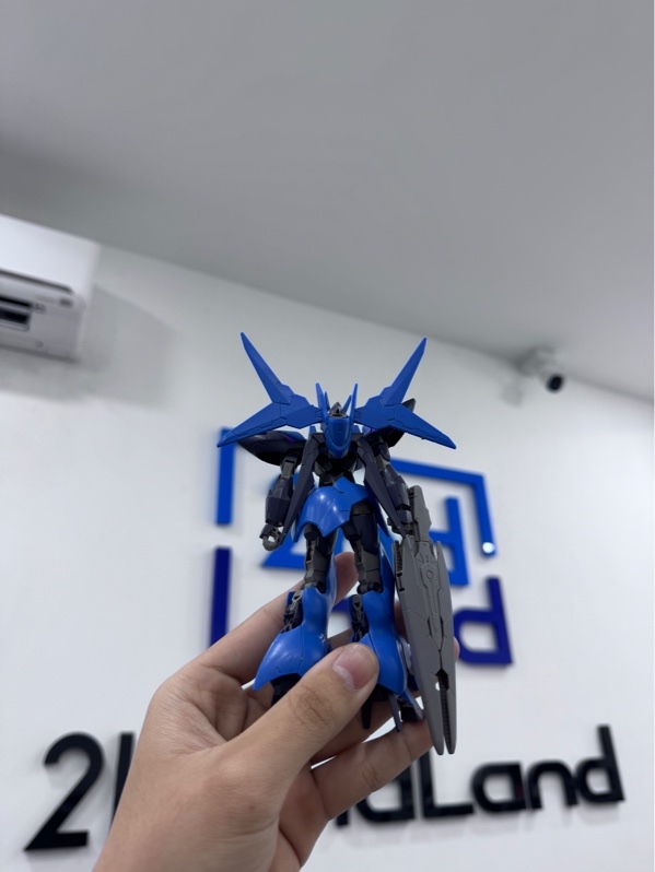 Mô hình Gundam Alus Earthree HGBD:R - 1/144 - Màu xanh - Ngoại hình 97% - body