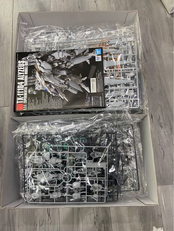 Mô hình HG 1/144 TX-ff104 Alyzeus Gundam - Màu trắng xám - Openbox