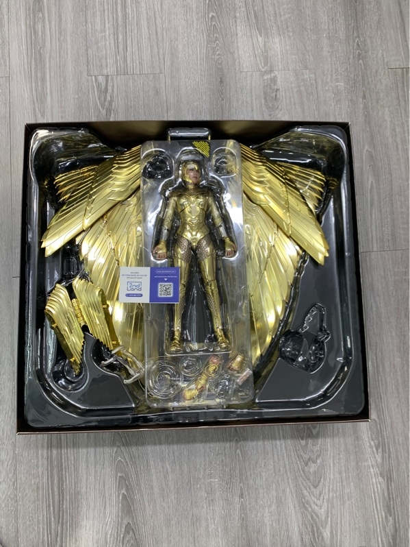 Mô hình hot toys Wonder woman WW84 deluxe - Ngoại hình: 97% - Box