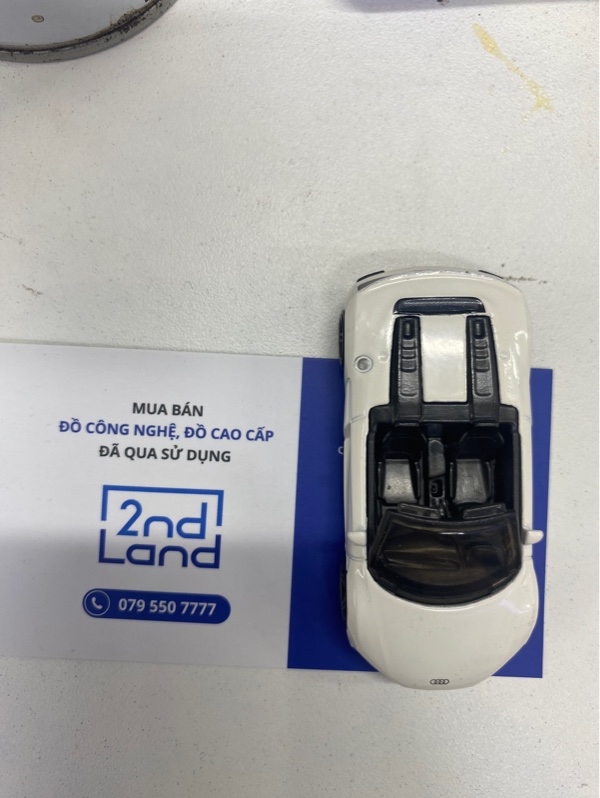 Mô hình Hot Wheels bản 2019 Audi R8 Spyder - Màu trắng - Ngoại hình 98% - Không Car - Body