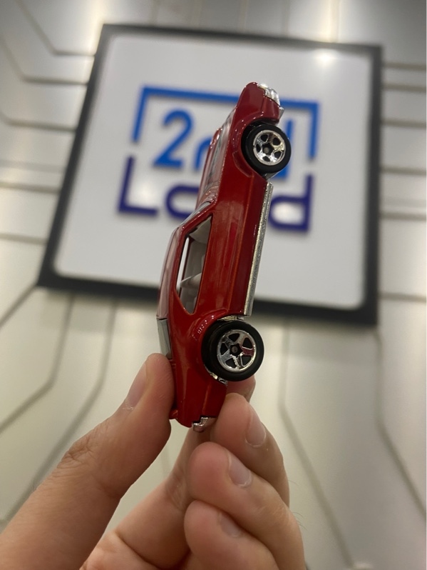 Mô Hình Hot Wheels - Custom ‘66 Toronado - Màu đỏ - Body