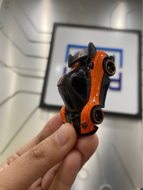 Mô hình Hot Wheels Tooned Pagani Zonda Cinque