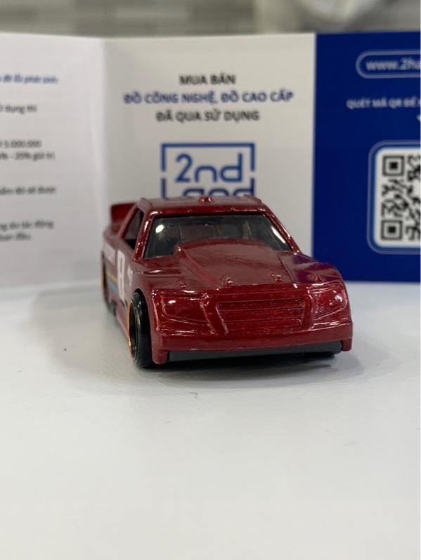 Mô hình Hotwheels Circle Trucker - Màu đỏ - Ngoại hình: 98% - Body