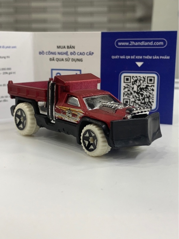 Mô hình Hotwheels Snow Stormers 207 - Màu đỏ - Ngoại hình: 98% - Body
