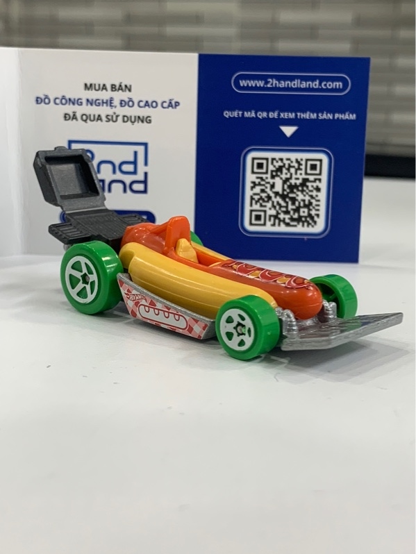 Mô hình Hotwheels Street Wiener - Màu vàng - Ngọai hình: 98% - Body