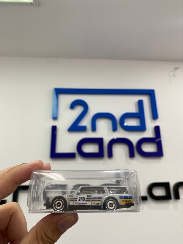 Mô hình Hotwheels Volvo 240 Drift Wagon - Màu xám - Ngoại hình: 97% - Body