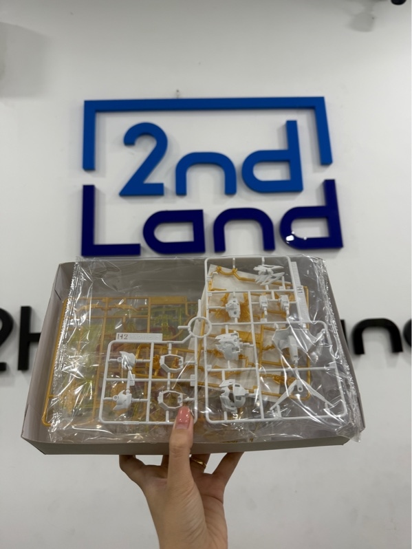 Mô hình lắp ráp Bandai SDW Heroes Wukong Impulse Gundam (Childhood Ver.) & Sanzang Strike Freedom Gundam Set - Màu gold - Ngoại hình 98% - Fullbox chưa sử dụng