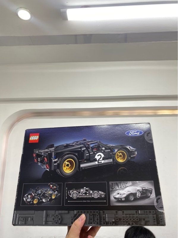 Mô hình LEGO Technic 1966 Ford GT40 MKII (42223) - Màu đen - Newseal