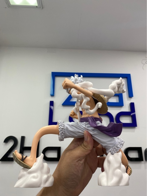 Mô hình Monkey D. Luffy Gear 5 (Nika) thuộc dòng Grandista của Banpresto / Bandai Spirits - Màu trắng - Ngoại hình: 97% - Kèm Box