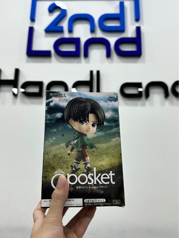 Mô hình nhân vật Levi Ackerman - Từ bộ anime Attack on Titan thuộc dòng sản phẩm Q Posket của thương hiệu Banpresto - Newseal