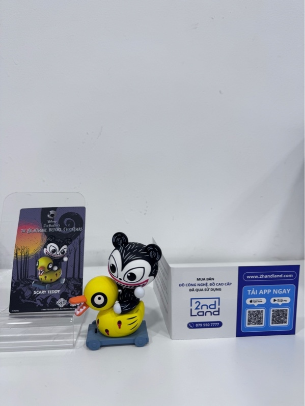 Mô hình Pop Mart Vampire Teddy (The Nightmare Before Chrismas) - Ngoại hình 98% - Kèm card