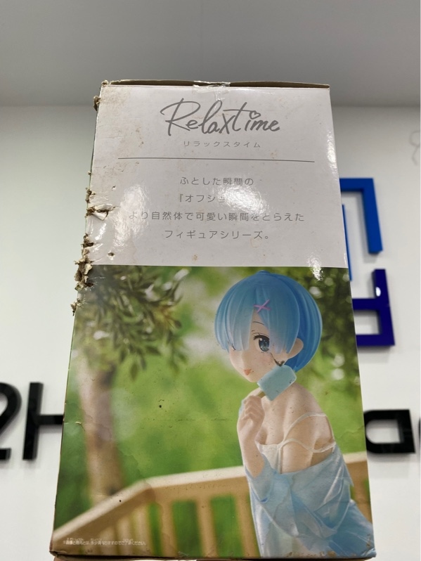 Mô hình Rem trong bộ anime Re:Zero (Re:Zero kara Hajimeru Isekai Seikatsu) Relax time - Ice Pop Ver - Màu xanh - Ngoại hình: 97% - Kèm Box