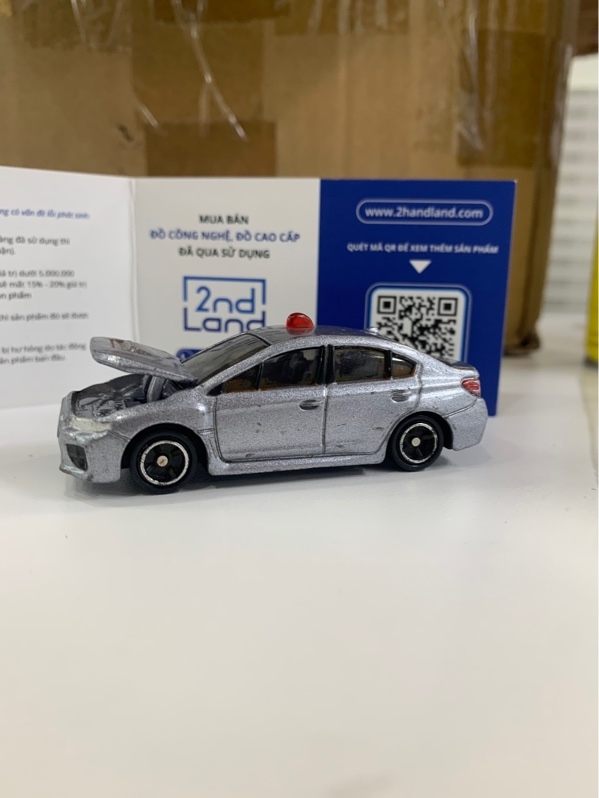 Mô hình tomica subaru wrx STI - Màu xám - Ngoại hình: 97% - Body