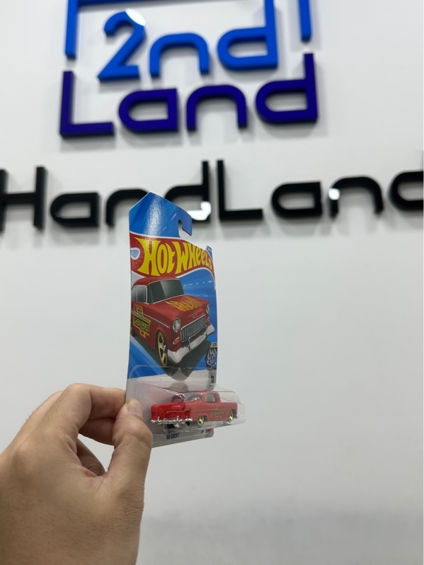 Mô hình xe Hot Wheels - '55 Chevy màu đỏ thuộc dòng Cool Classics - Newseal