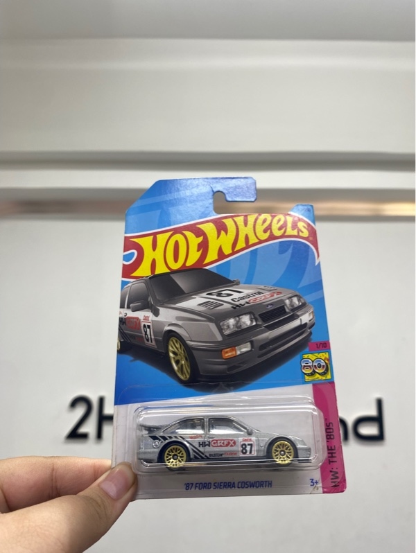Mô hình xe Hot Wheels '87 Ford Sierra Cosworth - Màu xám - Newseal