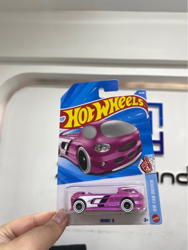 Mô hình xe hot wheels Deora ll - Màu hồng - Newseal