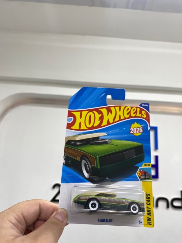 Mô hình xe Hot Wheels Long Bloc - Màu xanh - Newseal