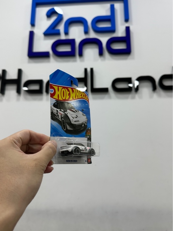 Mô hình xe Hot Wheels - Mazda MX-5 Miata thuộc dòng HW Dream Garage - Màu trắng - Newseal