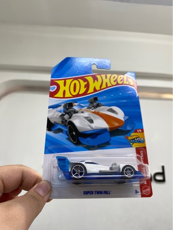 Mô hình xe hot wheels Super Twin Mill - Màu trắng xanh - Newseal