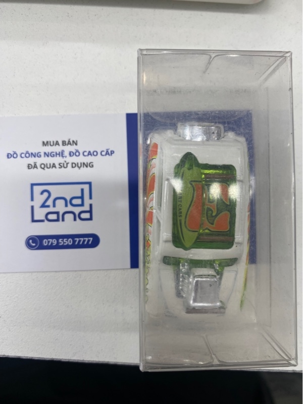 Mô hình xe Hot Wheels Surf 'n Turf - Màu trắng xanh - Ngoại hình 98% - Body