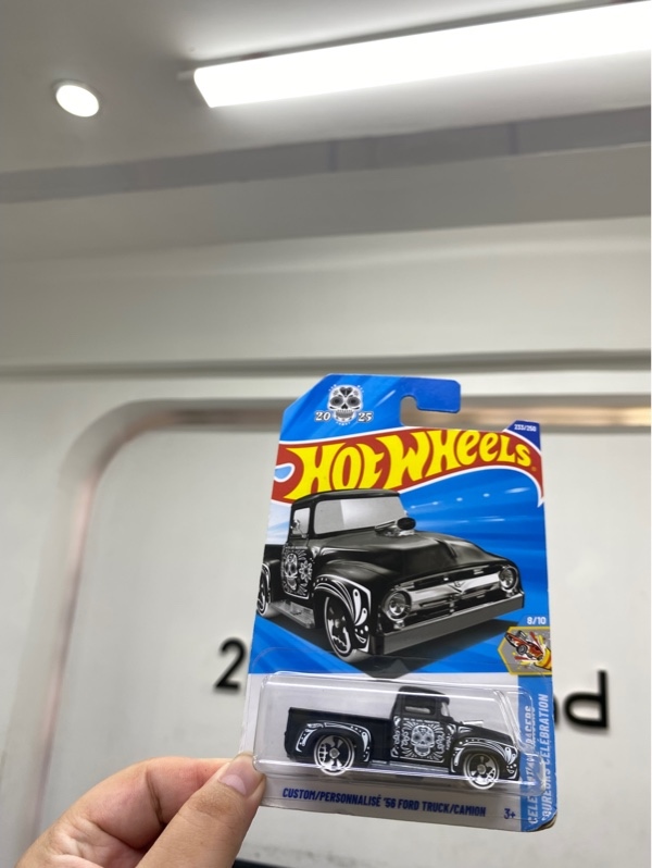 Mô hình xe hotwheels Custom/Personnalisé'56 Ford Truck/Camion - Màu đen - Newseal
