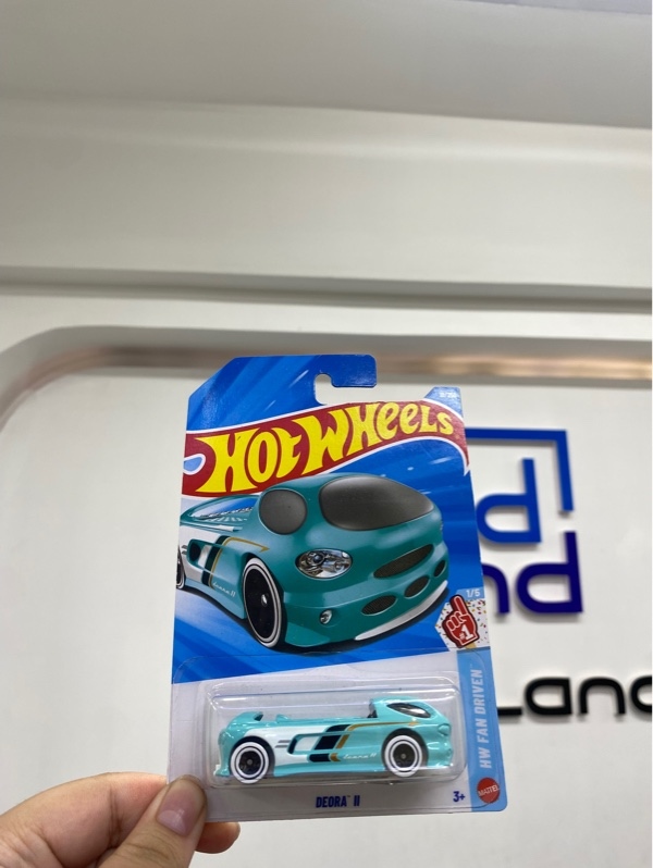 Mô hình xe Hotwheels Deora II - Màu xanh - Newseal