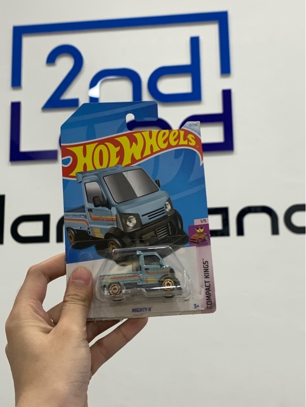 Mô hình xe Hotwheels Mighty K - Màu xanh - Ngoại hình: 98% - Box