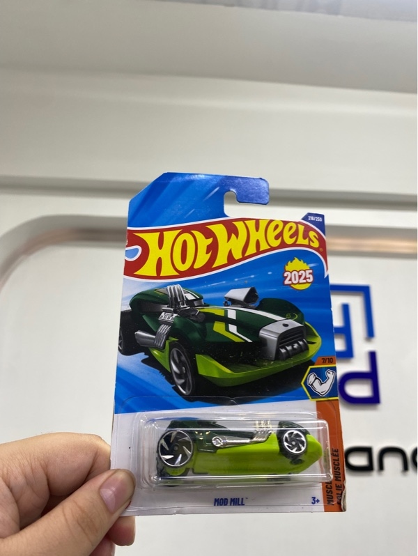 Mô hình xe Hotwheels Mod Mill - Màu xanh - Newseal