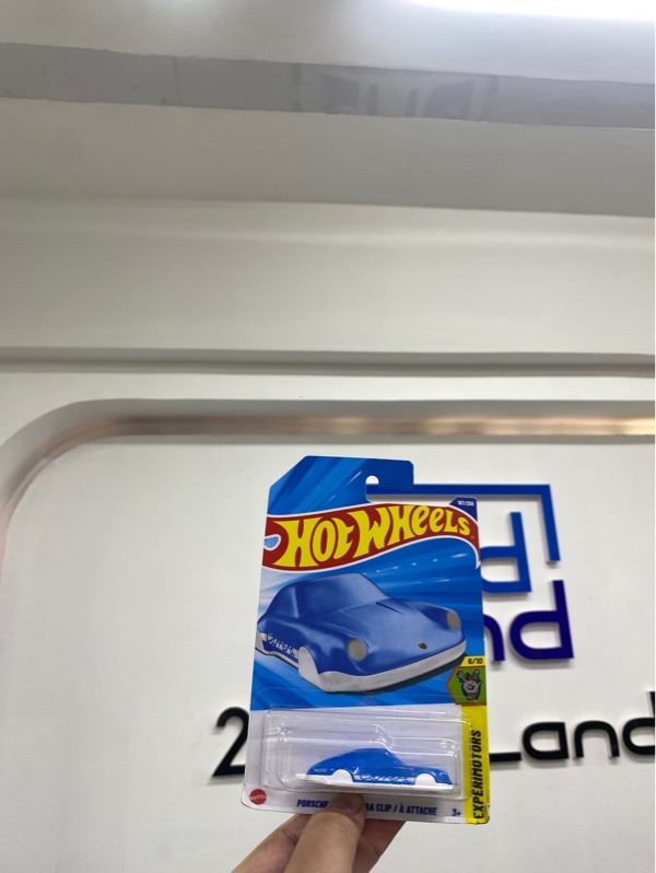 Mô hình xe Hotwheels Porsche 911 Carrera Clip / Á Attache - Màu xanh biển - Newseal