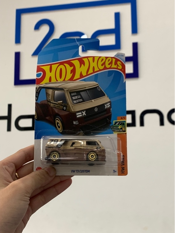 Mô hình xe Hotwheels VW T3 Custom - Màu nâu - Newseal