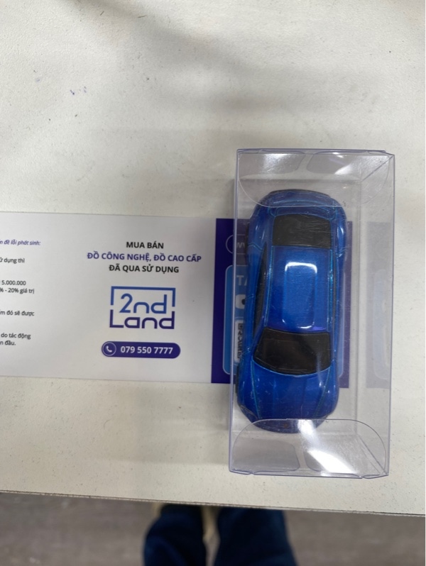 Mô hình xe Porsche Taycan Turbo S - Màu xanh dương - Ngoại hình 98% - Body