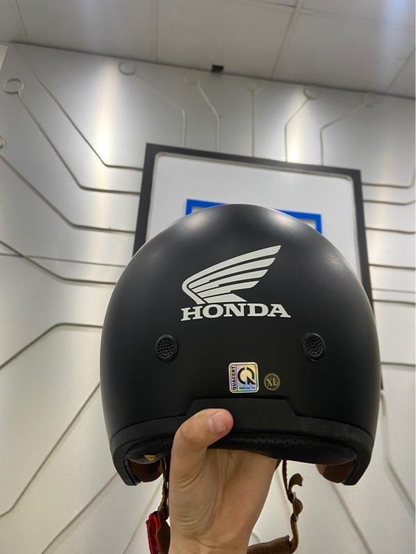 Mũ bảo hiểm 3/4 Honda Jet M139 - size XL - Màu đen - Ngoại hình: 97% - Xước - Body
