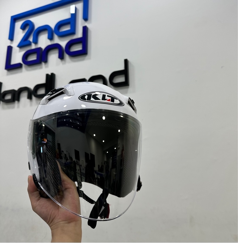 Mũ bảo hiểm 3/4 KLT A36 - Size L - Màu trắng - Ngoại hình 97% - Ốc gỉ sét, đã gắn thêm ngàm gắn Gopro - Body