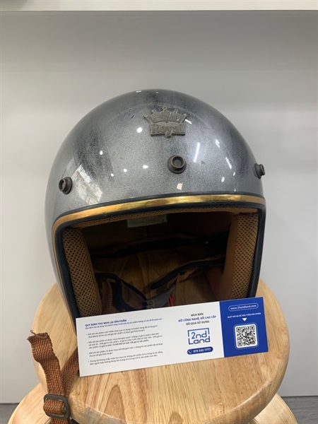 Mũ bảo hiểm 3/4 Royal M20C - Màu bạc - Ngoại hình: 97% - Trầy xước - Body