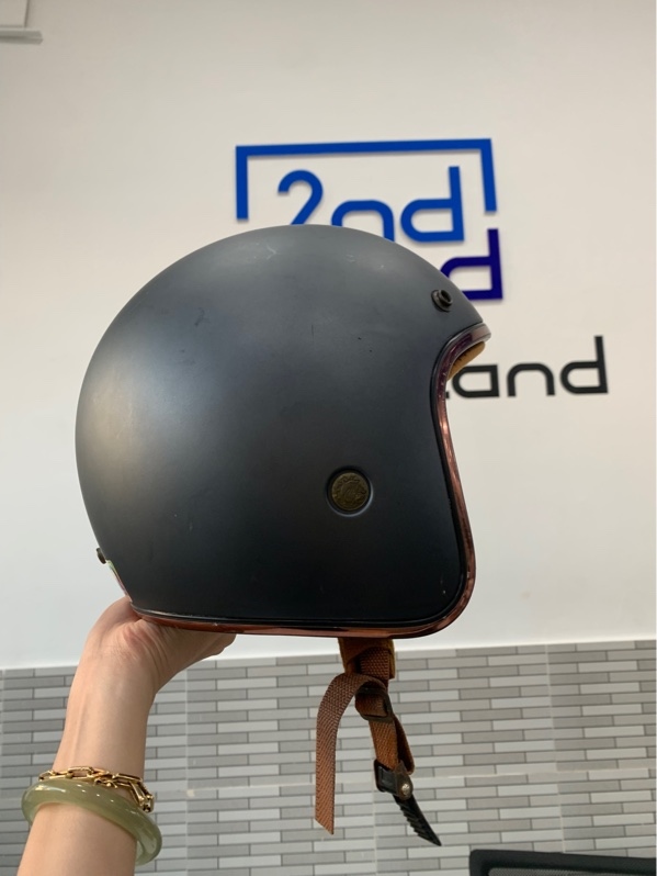 Mũ bảo hiểm Bulldog 3/4 - Màu xám - Ngoại hình: 97% - Kèm túi đựng