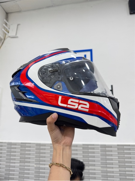 Mũ bảo hiểm Fullface 2 kính LS2 FF327 Challenger - Size XL - Ngoại hình 97% - Body