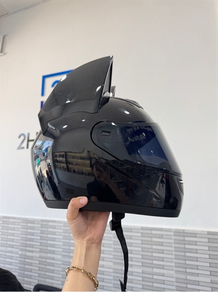 Mũ bảo hiểm FullFace HNJ Tai mèo - Size M - Màu đen - Ngoại hình 98% - Xước 1 vết - Kèm túi 1
