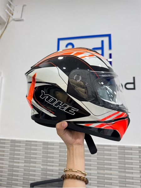 Mũ bảo hiểm fullface Yolle Ecer 22-05 - Size M - Màu cam đen - Ngoại hình 97% - Trầy - Body 2