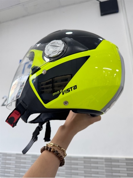 Mũ bảo hiểm Givi M30.3 - Màu xanh lá - Ngoại hình 97% - Kính trầy - Body 2