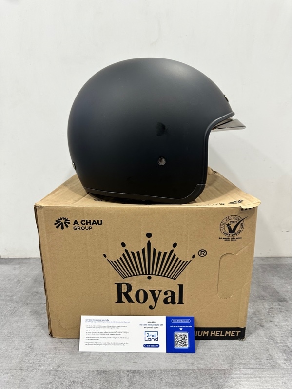 Mũ bảo hiểm Royal M139 - Size XXL - Màu đen - Ngoại hình 97% - Body