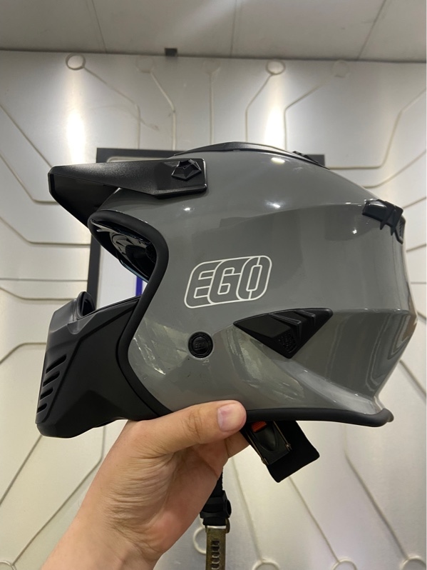Mũ Fullface EGO E-51 - Size XL (61-62cm) - Màu xám - Ngoại hình: 97% - Xước dăm, trầy, xước kính - Kèm túi