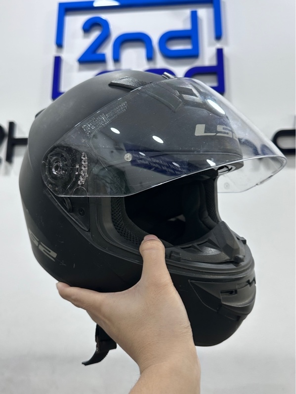 Mũ Fullface LS2 ROOKIE FF352 - Size L - Màu đen - Ngoại hình 97% - Trầy, khoá sét - Body