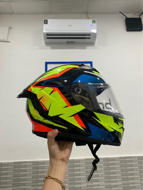 Mũ fullface Yohe 978 - Size M - Màu xanh - Ngoại hình: 97% - Trầy kính, cấn trầy xung quanh, ẩm - Body