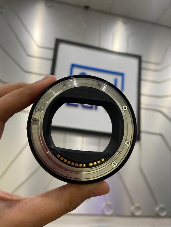 Ngàm Canon EF EOS R - Màu đen - Ngoại hình: 97% - Body