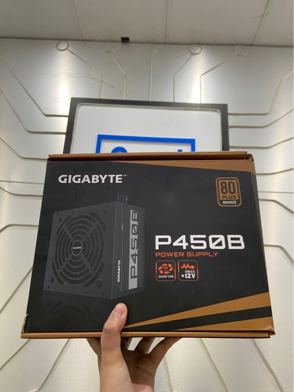 Nguồn Máy Tính Gigabyte P450B 450W - Màu đen - Ngoại hình: 97% - Kèm Box