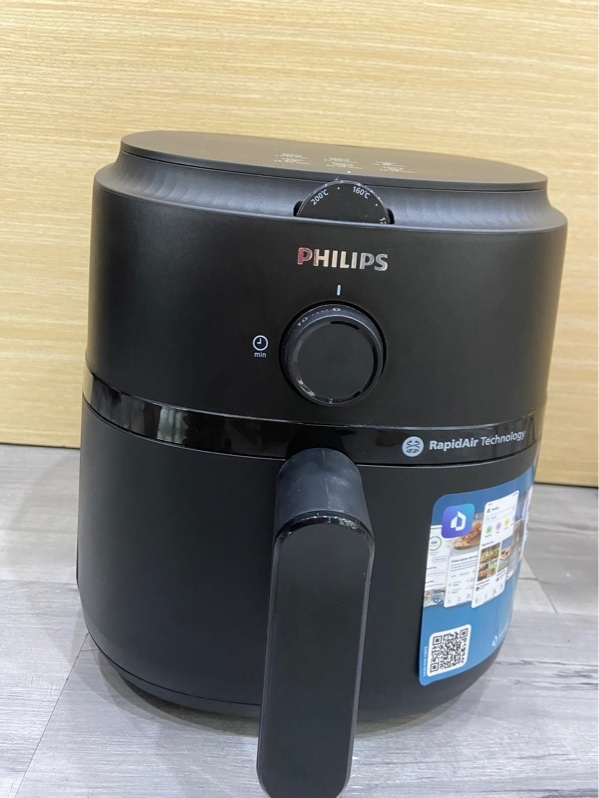 Nồi chiên không dầu Philips NA120/00 - 4.2L - Màu đen - Ngoại hình: 98% - Chưa qua sử dụng - Body