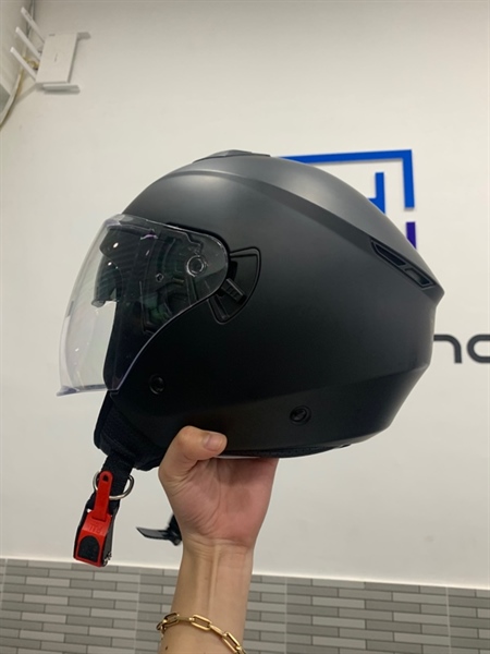 Nón 3/4 ROC 07 2 kính - Size M - Màu đen - Ngoại hình: 96% - Trầy kính - Body 3