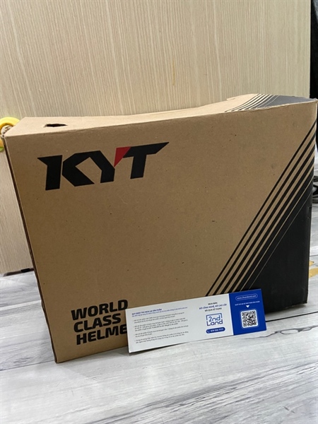 Nón bảo hiểm 3/4 KYT Venom Thitipong - Màu xanh hồng - Ngoại hình: 97% - Kính xước - Kèm Box 1