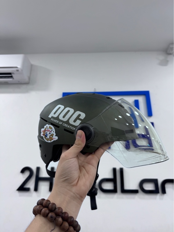 Nón bảo hiểm 3/4 POC P10 - size M - Màu xanh lá - Ngoại hình 97% - Trầy xước, kính xước, mất 2 đệm tai - Body